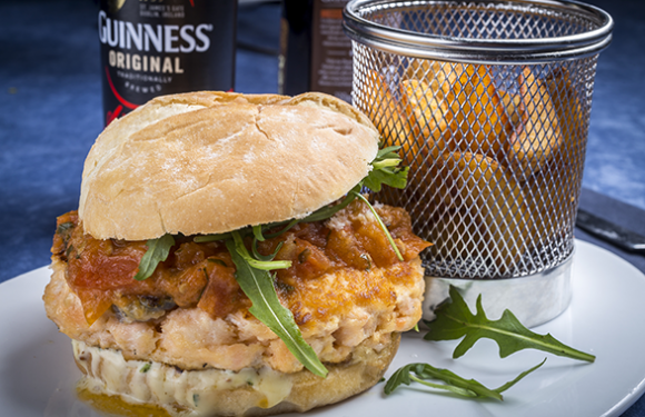 Hamburguesa de salmón y merluza