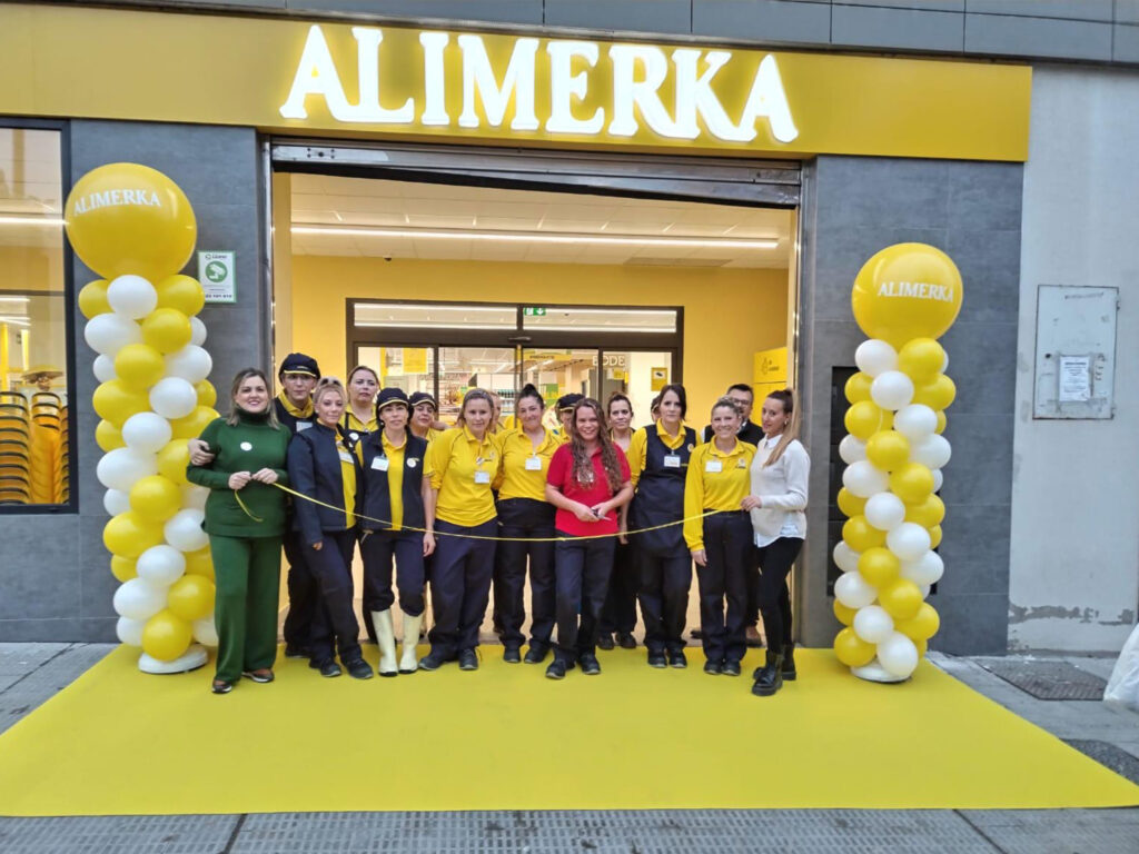 Trabajadores en la reapertura de Zamora
