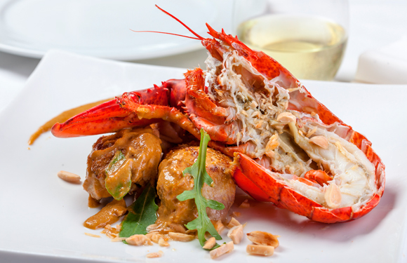 Pitu de Caleya con Bogavante